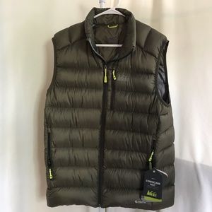 REI Stratocloud Vest - Traverse Series - NWT!